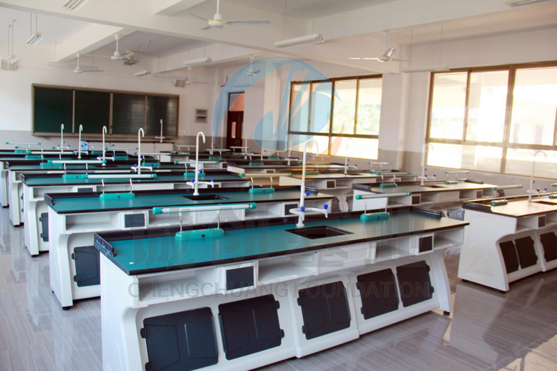 生物综合实验室