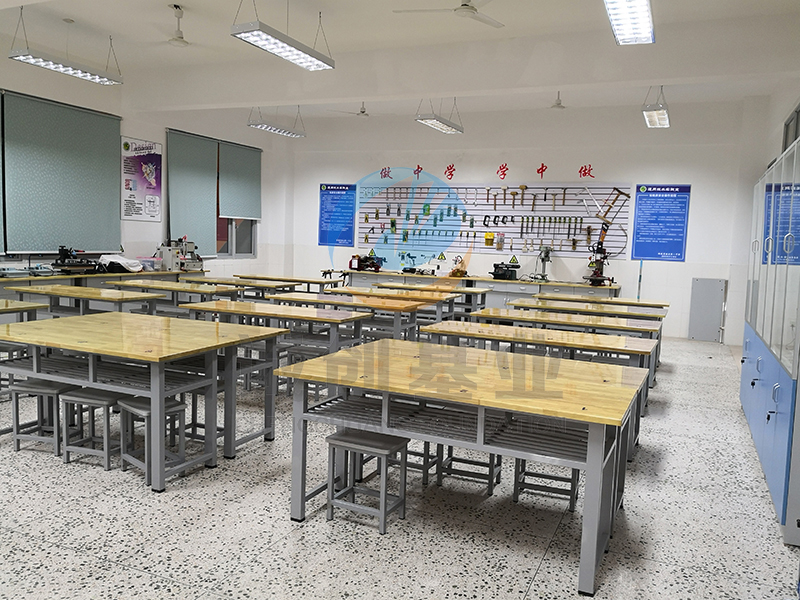 通用技术实验室